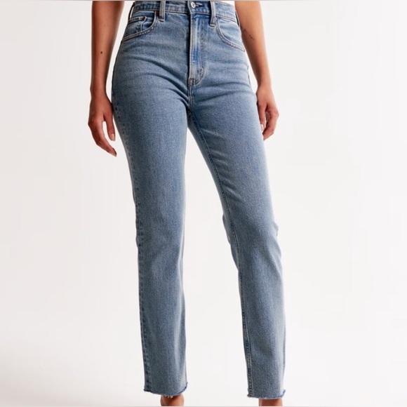 Abercrombie & Fitch Denim - Abercrombie and Fitch The Ankle Straight Ultra High Rise Jeans Size 31/12